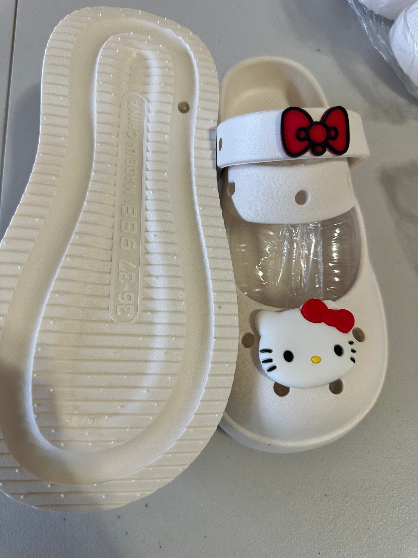 Sanrio Croc Style Shoes With Strap