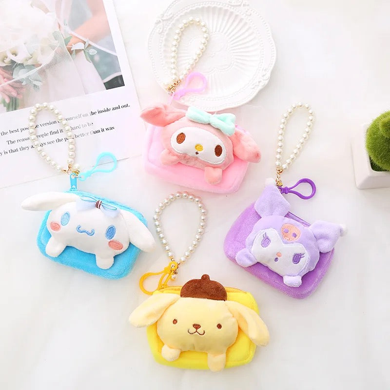 Plushy Pearls Keychain Sanrio & Friends