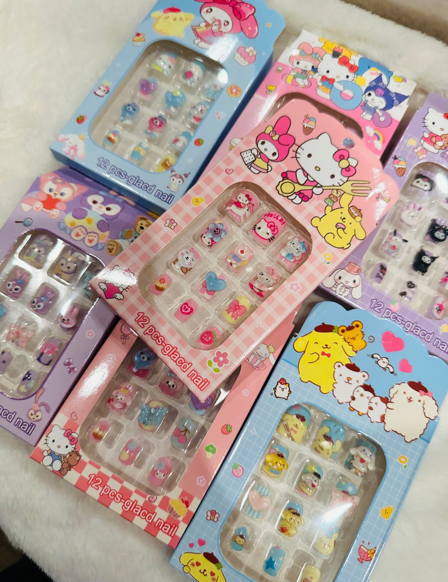 Press On Nails Sanrio & Friends