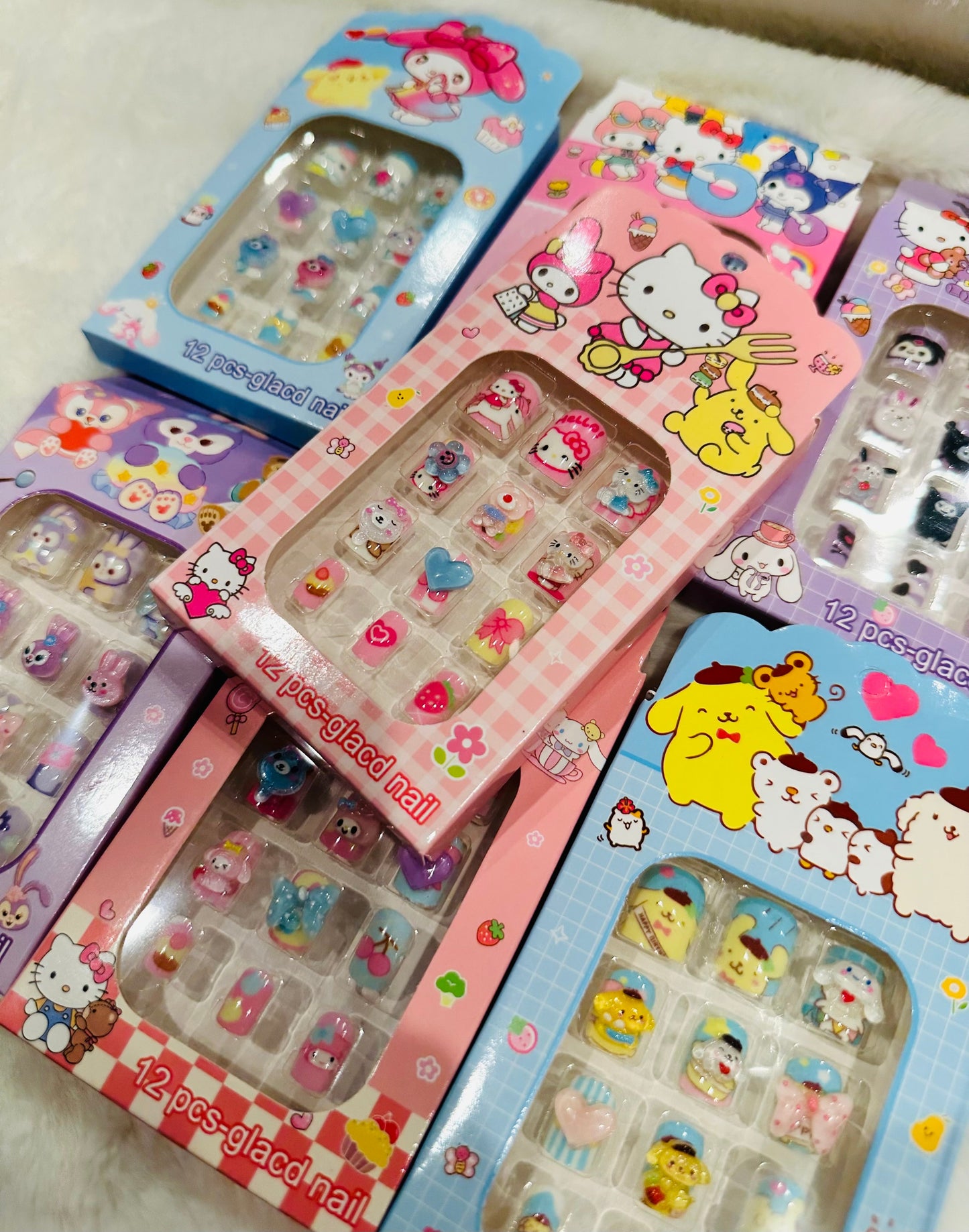 Press On Nails Sanrio & Friends