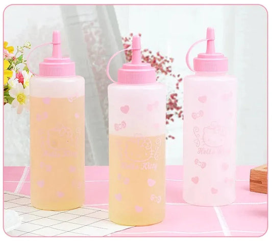 Kitchen Sqeeze Bottle Sanrio & Friends